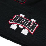 Youth Patch Beanie & Glove Set - 图片 2