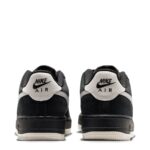 Air Force 1 LV8 2 - Youth - 图片 5