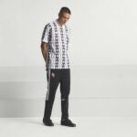 Juventus 25/26 Lifestyle Jersey - Mens - 图片 3